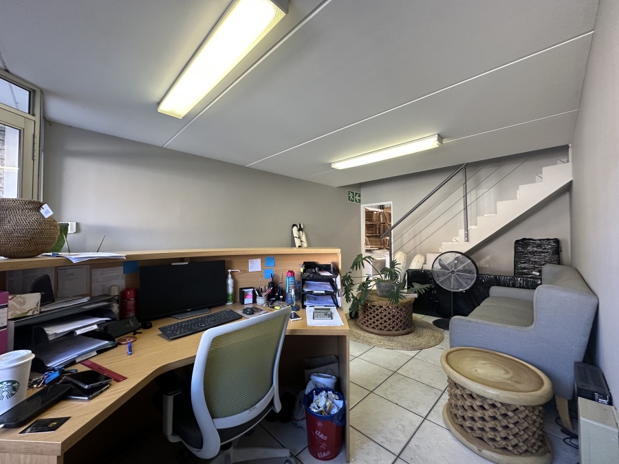 To Let commercial Property for Rent in Killarney Gardens Western Cape